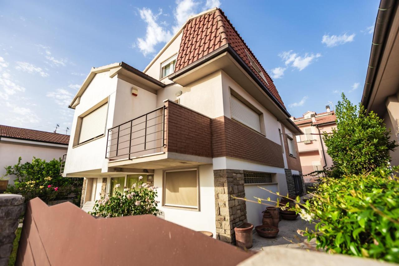 Casa Summer Cecina  Εξωτερικό φωτογραφία